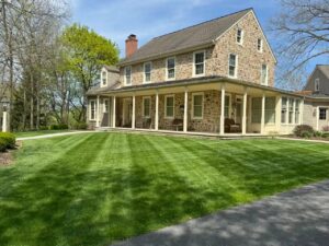 Kinsmen Lawn Expands Services to Its Growing Lawn Care Business