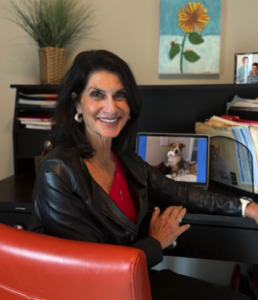 Influential Women Spotlights Ann Menna: Founder of IHAVEAMINUTE.COM and Veteran Educational Leadership Consultant